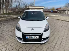 Număr de înmatriculare #mxg884 - Renault Scenic. Verificare auto în Moldova