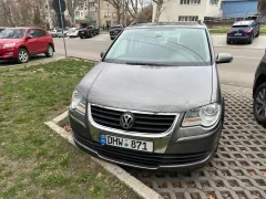 Număr de înmatriculare #dhw871 - Volkswagen Touran. Verificare auto în Moldova